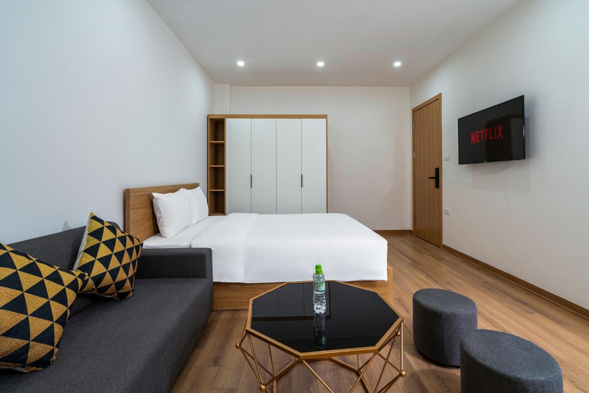 Casa Feliz Serviced Apartment Ханой Екстериор снимка