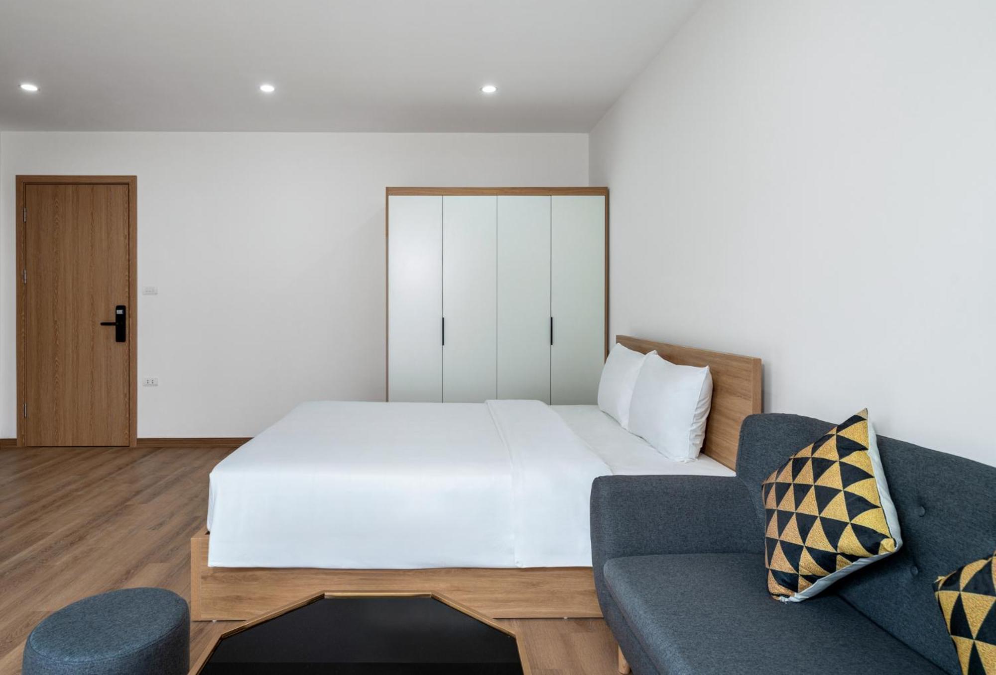 Casa Feliz Serviced Apartment Ханой Екстериор снимка